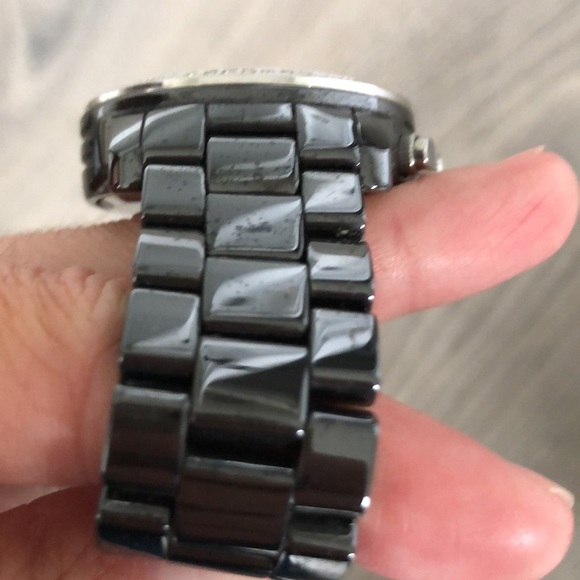 Authentic Michael Kors watch - Picture 8 of 14